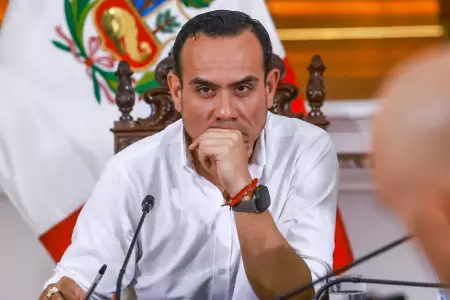 Presidente interino Jose Jer realiza autocrtica en su primer mes de gobierno.