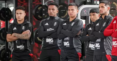 La Seleccin Peruana lleg a Rusia y entren pensando en amistosos.