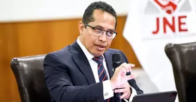 Presidente del JNE advierte riesgo presupuestal