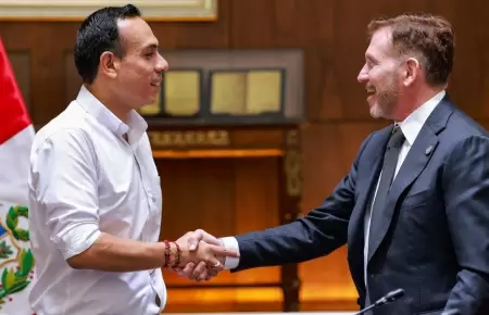 Jos Jer recibi en Palacio a Alejandro Domnguez.