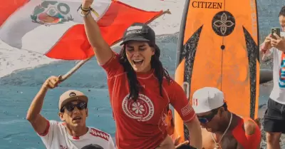 Vania Torres campeona mundial de surf (SUP).