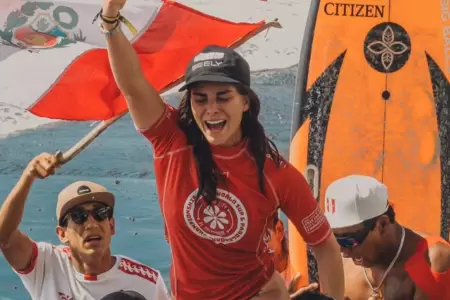 Vania Torres campeona mundial de surf (SUP).