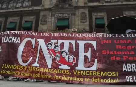 CNTE contra gobierno mexicano.