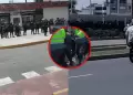 Reportan fuerte contigente policial en exteriores de San Marcos y PUCP: Un alumno fue detenido