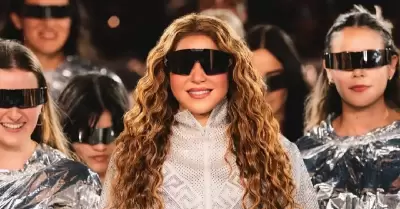 Famosos que caminarn junto a Shakira