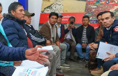 Reunin entre presidencia y alcaldes distritales de Junn