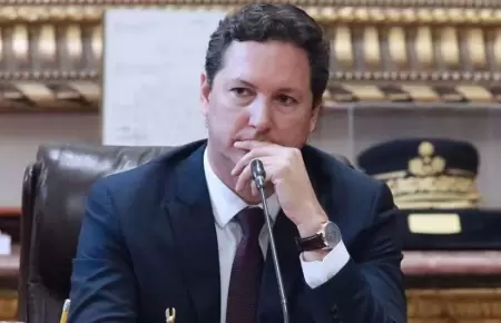 Daniel Salaverry Villa.