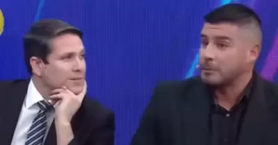 Paco Bazn es retirado del pdcast que conduca con Erick Delgado