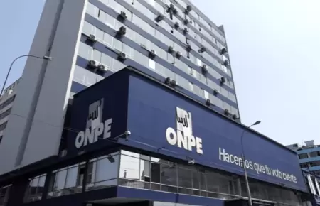 ONPE prepara material electoral que ser utilizado en elecciones primarias