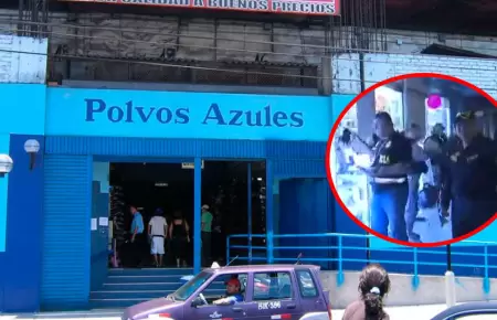 Operativo policial en centro comercial Polvos Azules.