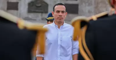 Jos Jer presenta proyecto de ley