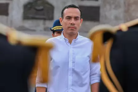 Jos Jer presenta proyecto de ley