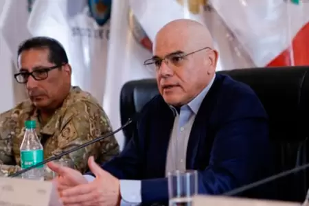 Ernesto lvarez Miranda.