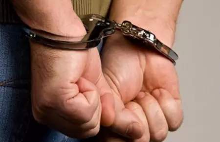 Arrestan a hombre por ser el presunto asesino de su pareja