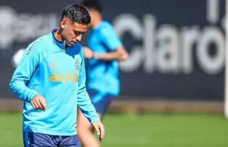 Erick Noriega estar fuera de las canchas entre tres y seis meses.