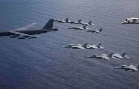 Aviones de guerra estadounidenses sobrevolaron costas de Venezuela.