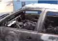 Extorsionadores graban momento exacto en el que incendian vehculo de emprendedor [VIDEO]