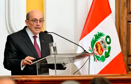Canciller Hugo de Zela.