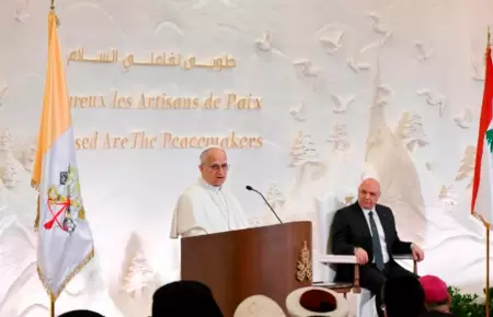 Papa Len en su visita al Lbano.