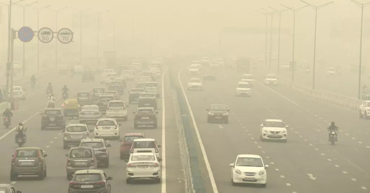 Niebla tóxica provocó accidente vehicular en la India: Se elevan a 13 personas fallecidas por contaminación