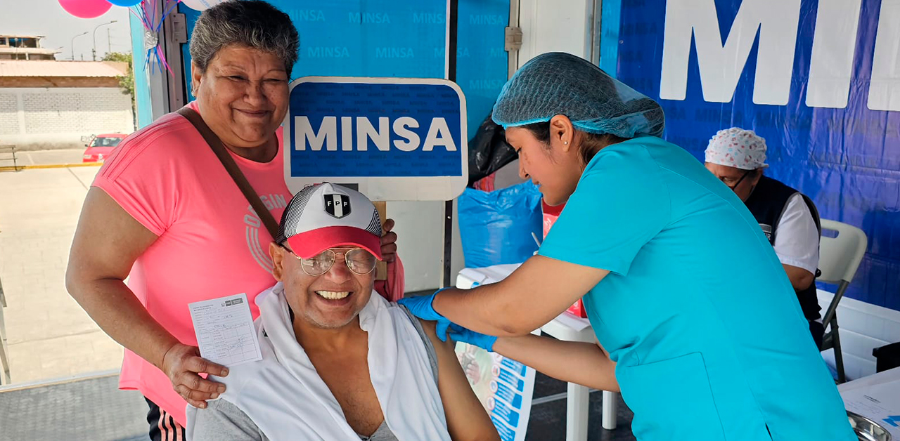 Habilitan puntos de vacunaci�n contra la influenza.