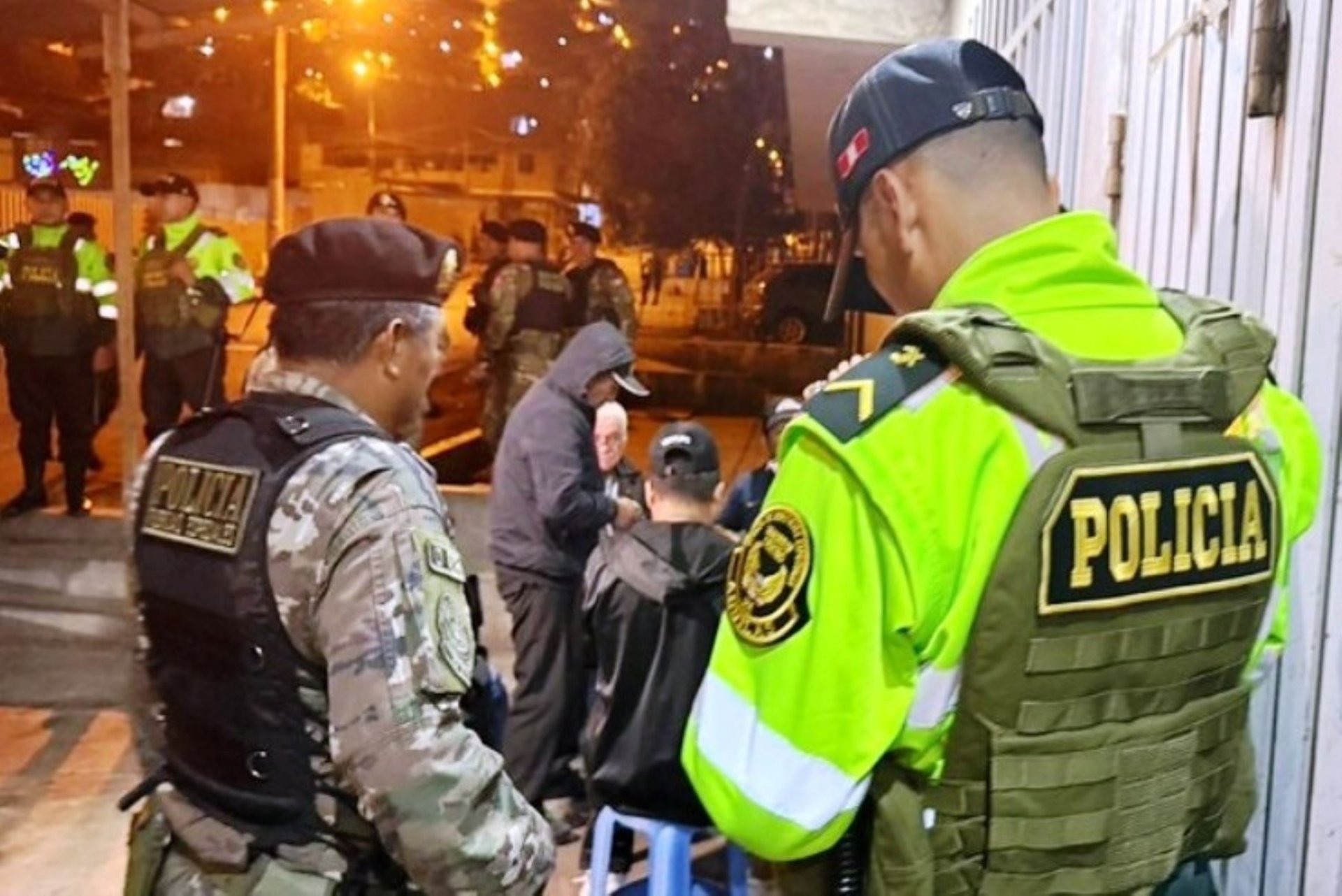 Megaoperativo fue liderado por ministro del Interior y ministro de Transportes y Comunicaciones.