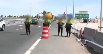 Camioneros acusan a la PNP de permitir ingreso irregular de migrantes al Per.