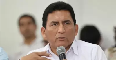 Ministro de la Produccin particip en campaa a favor de los emprendedores.