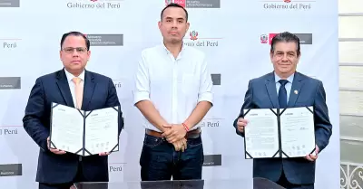 Presidente Jos Jer en firma de convenio ente la Fiscala y el MINJUSDH.