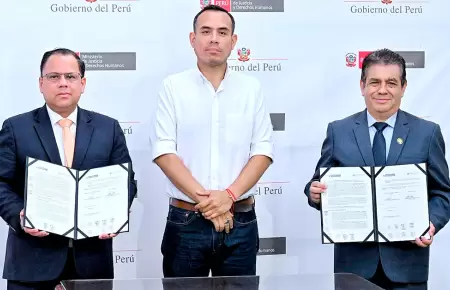 Presidente Jos Jer en firma de convenio ente la Fiscala y el MINJUSDH.