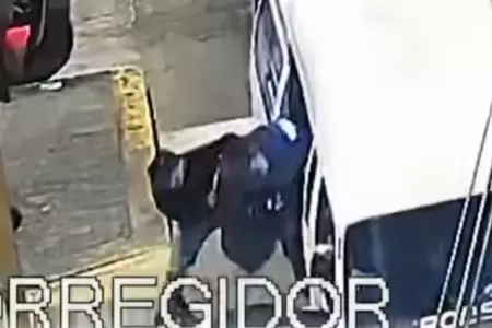 Pasajero fue arrojado desde una combi en movimiento en La Molina.