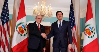 Hugo de Zela / Marco Rubio.