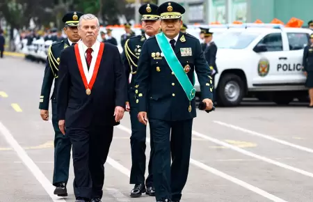 Fernando Rospigliosi presentar proyecto de ley en favor de las fuerzas del orde