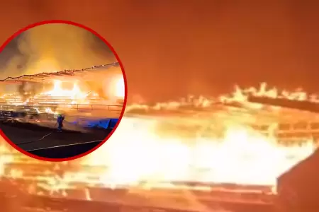 Estadio qued devastado tras incendio