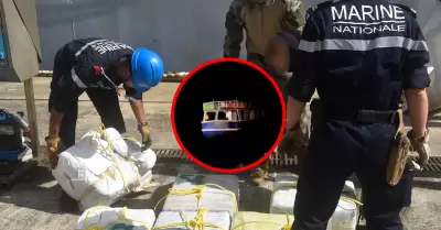 Marina francesa realiza operativo en las Antillas e incauta barco cargado de nar