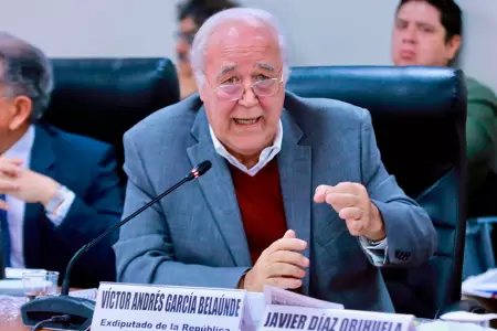 V�ctor Andr�s Garc�a Bela�nde.