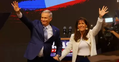 El candidato republicano brind� a sus militantes sus primeras palabras tras la v