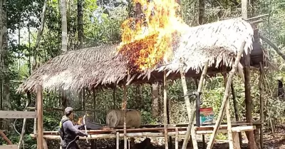 Destrucci�n de campamentos de miner�a ilegal en r�o Nanay