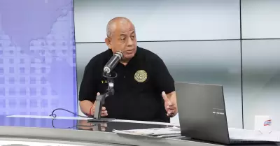 V�ctor Revoredo Farf�n