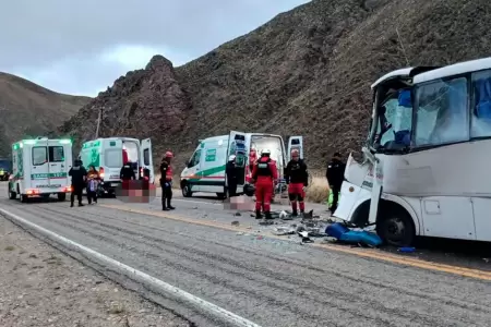 Accidente en Jujuy dej� 22 heridos.