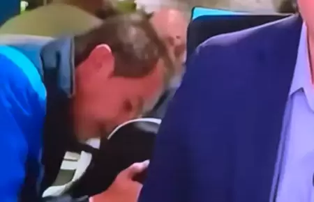 Intento de beso en noticiero se vuelve viral.