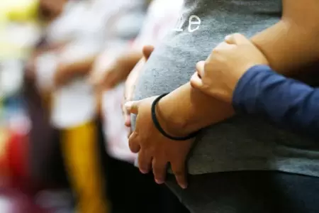 El embarazo adolescente en Ayacucho se redujo entre el 2022 y 2024.