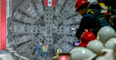 Tuneladora 'Delia' lleg� a la estaci�n San Marcos.