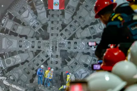 Tuneladora 'Delia' lleg� a la estaci�n San Marcos.