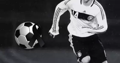 Exfutbolista fallece tras caer desde 70 metros de altura