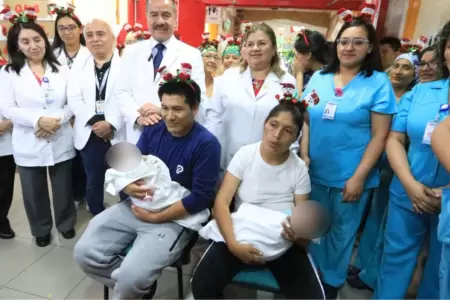 Siamesas separadas en v�speras de la Navidad.