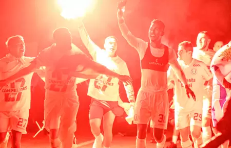 Universitario campe�n nacional 2023.