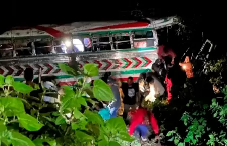 Accidente en Guatemala deja 15 muertos.