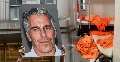 Nueva documentaci�n da cuenta de fallas en la vigilancia pese a riesgo de suicid