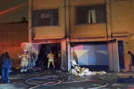 Presuntos extorsionadores provocan incendio